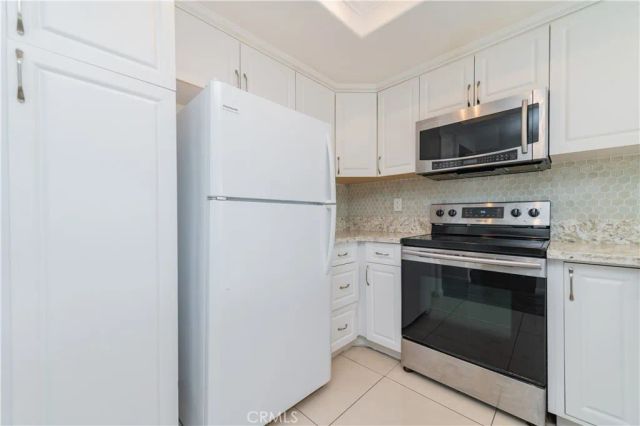 333 Stanford Court 30, Irvine, CA 92612