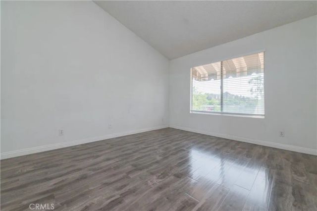 333 Stanford Court 30, Irvine, CA 92612