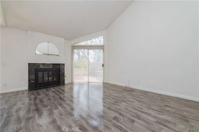 333 Stanford Court 30, Irvine, CA 92612