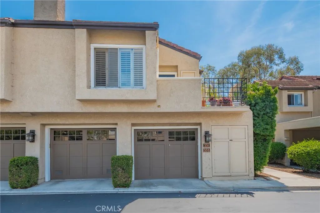 333 Stanford Court 30, Irvine, CA 92612