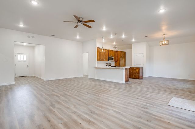 130 Abbott Avenue, Covington, TX 76636