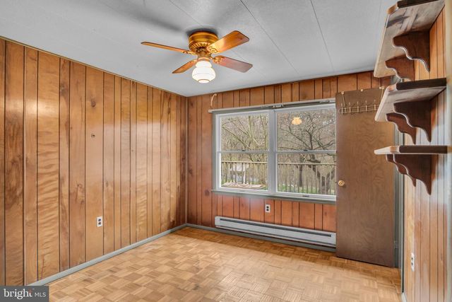 61 MCELWEE RD, Dauphin, PA 17018