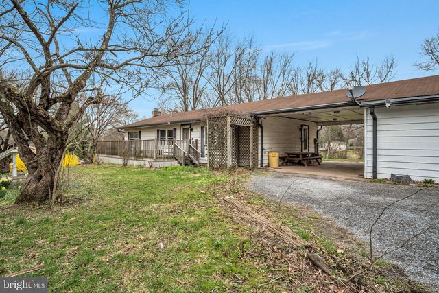 61 MCELWEE RD, Dauphin, PA 17018