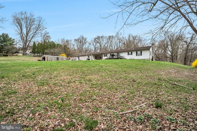 61 MCELWEE RD, Dauphin, PA 17018