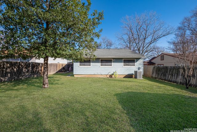 4063 Gallery Sun Dr, San Antonio, TX 78244