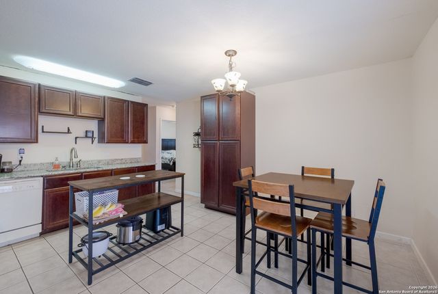 4063 Gallery Sun Dr, San Antonio, TX 78244