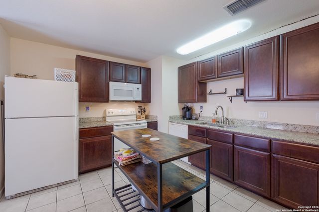 4063 Gallery Sun Dr, San Antonio, TX 78244