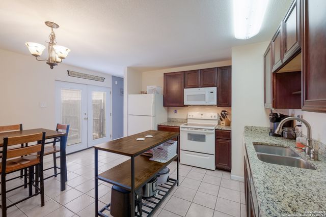 4063 Gallery Sun Dr, San Antonio, TX 78244