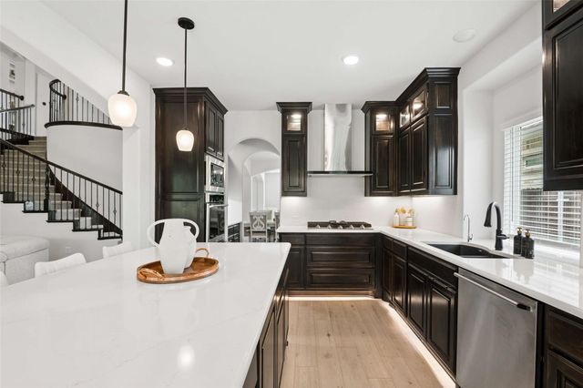 344 Willie Way, Burleson, TX 76028