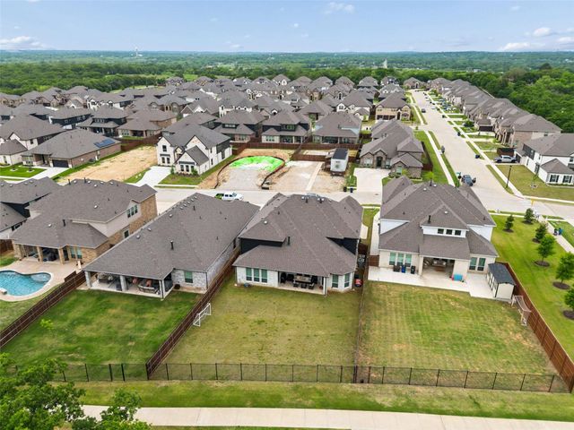 344 Willie Way, Burleson, TX 76028