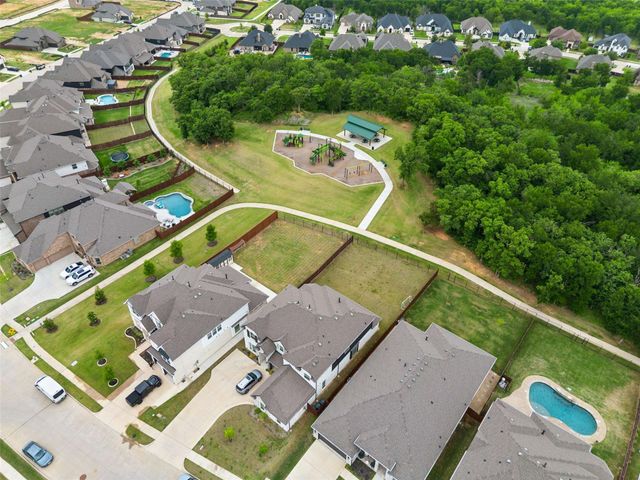 344 Willie Way, Burleson, TX 76028