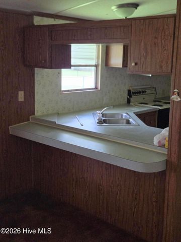 708 Elma Drive, Kinston, NC 28501