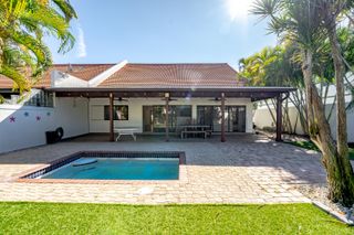 665 Jeffery Street, Boca Raton, FL 33487