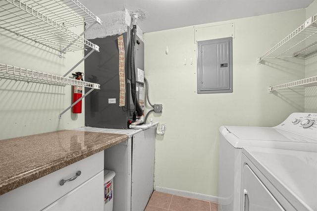 223 Pine Hov Circle A-2, Greenacres, FL 33463
