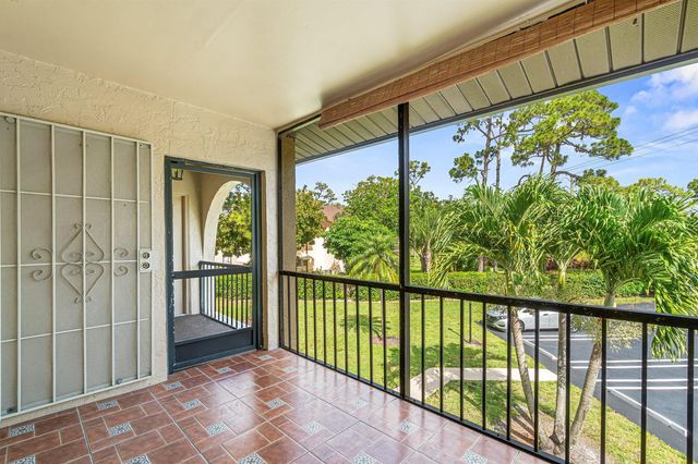 223 Pine Hov Circle A-2, Greenacres, FL 33463
