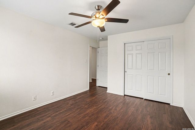 7415 Lacey Oak, San Antonio, TX 78223