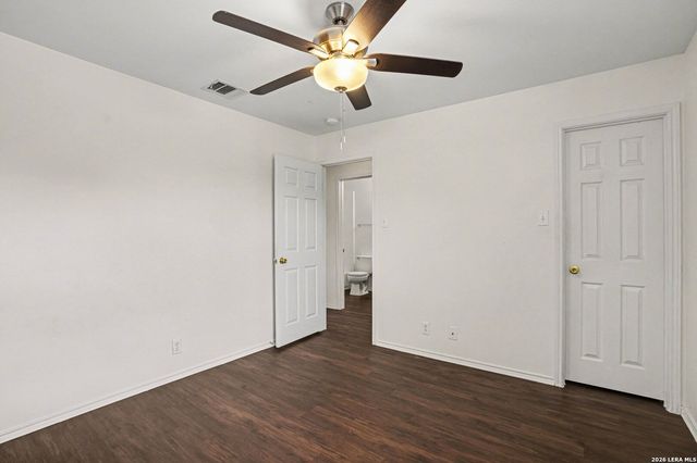 7415 Lacey Oak, San Antonio, TX 78223