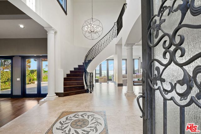 24753 Vantage Point Terrace, Malibu, CA 90265