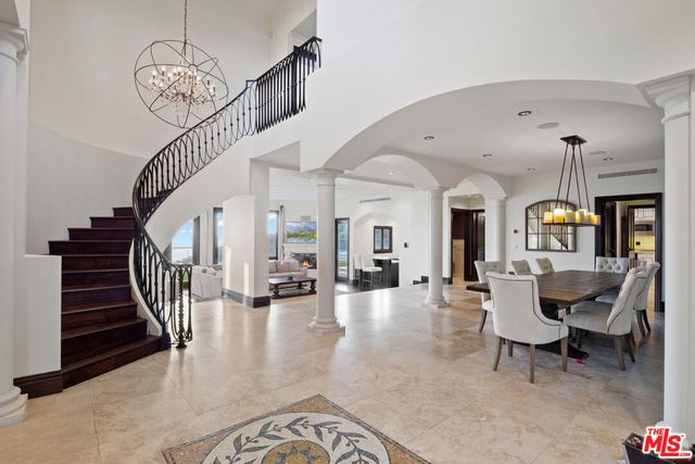 24753 Vantage Point Terrace, Malibu, CA 90265