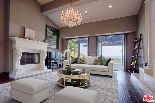 24753 Vantage Point Terrace, Malibu, CA 90265