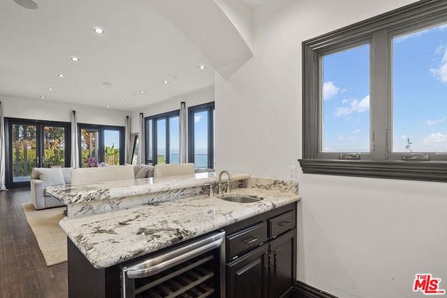 24753 Vantage Point Terrace, Malibu, CA 90265