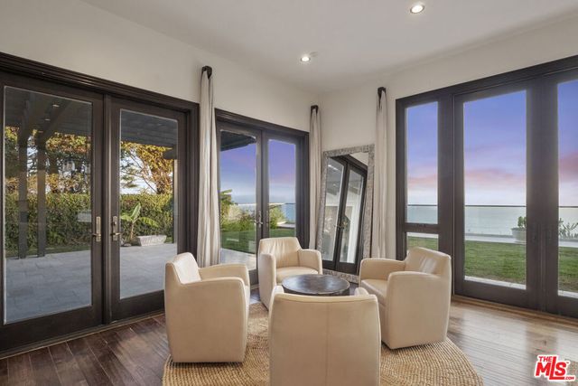 24753 Vantage Point Terrace, Malibu, CA 90265