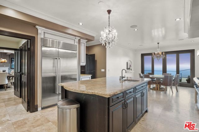 24753 Vantage Point Terrace, Malibu, CA 90265