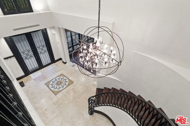 24753 Vantage Point Terrace, Malibu, CA 90265