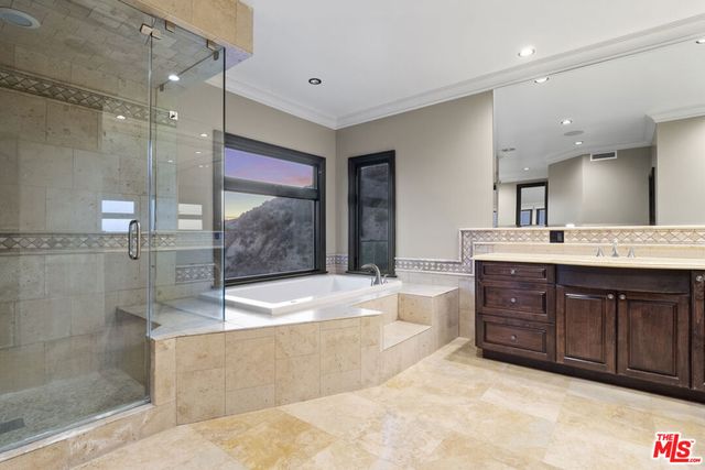 24753 Vantage Point Terrace, Malibu, CA 90265