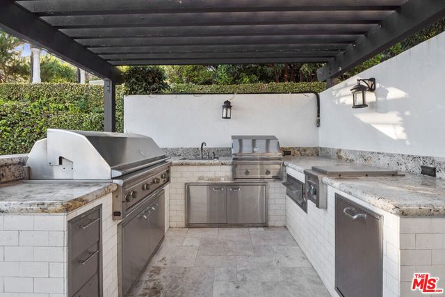 24753 Vantage Point Terrace, Malibu, CA 90265