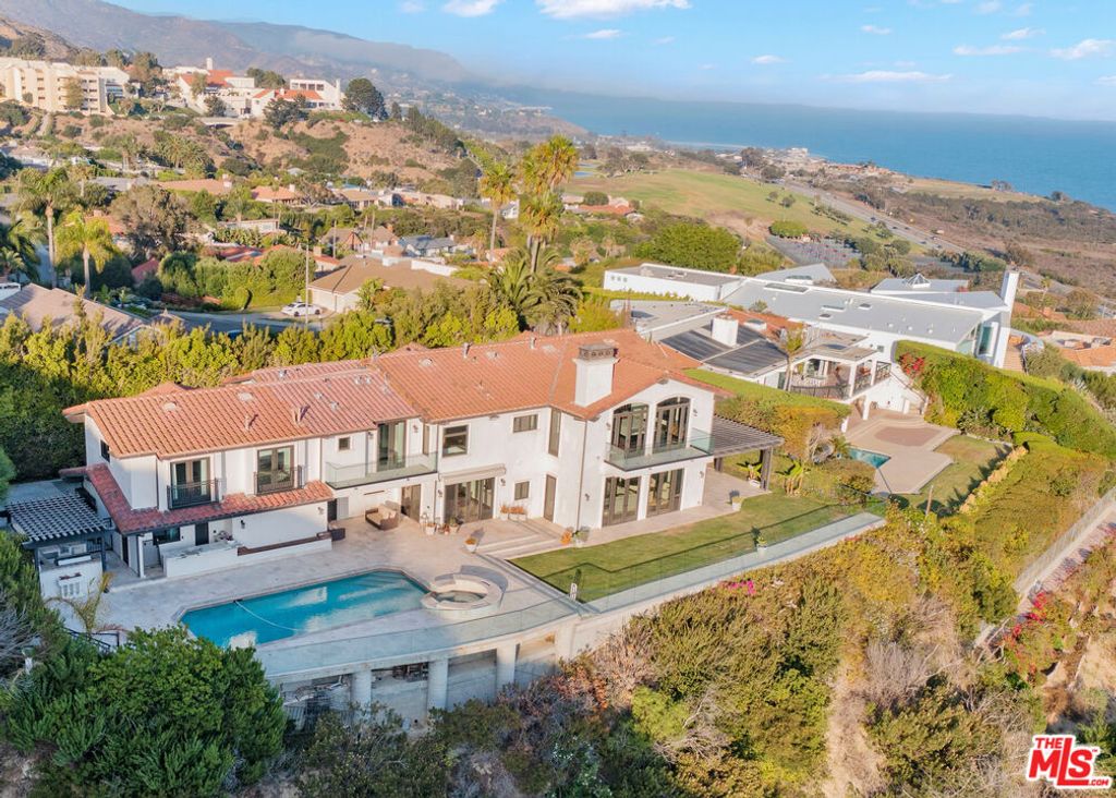 24753 Vantage Point Terrace, Malibu, CA 90265