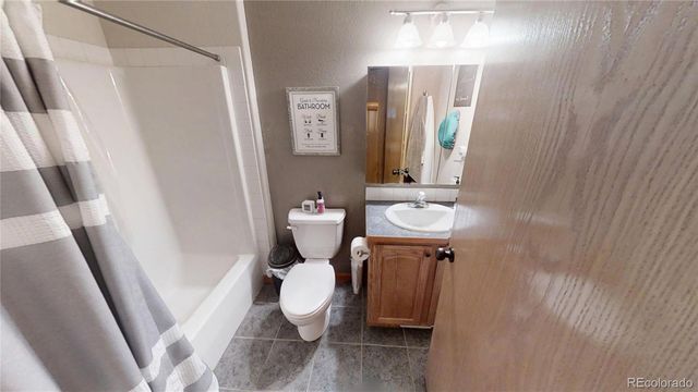 328 Glacier Avenue, Brush, CO 80723