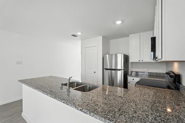 926 Wood Stork Way, Princeton, TX 75407