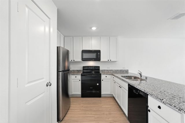 926 Wood Stork Way, Princeton, TX 75407