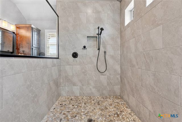 2041 Bella Vita Drive, Nolanville, TX 76559