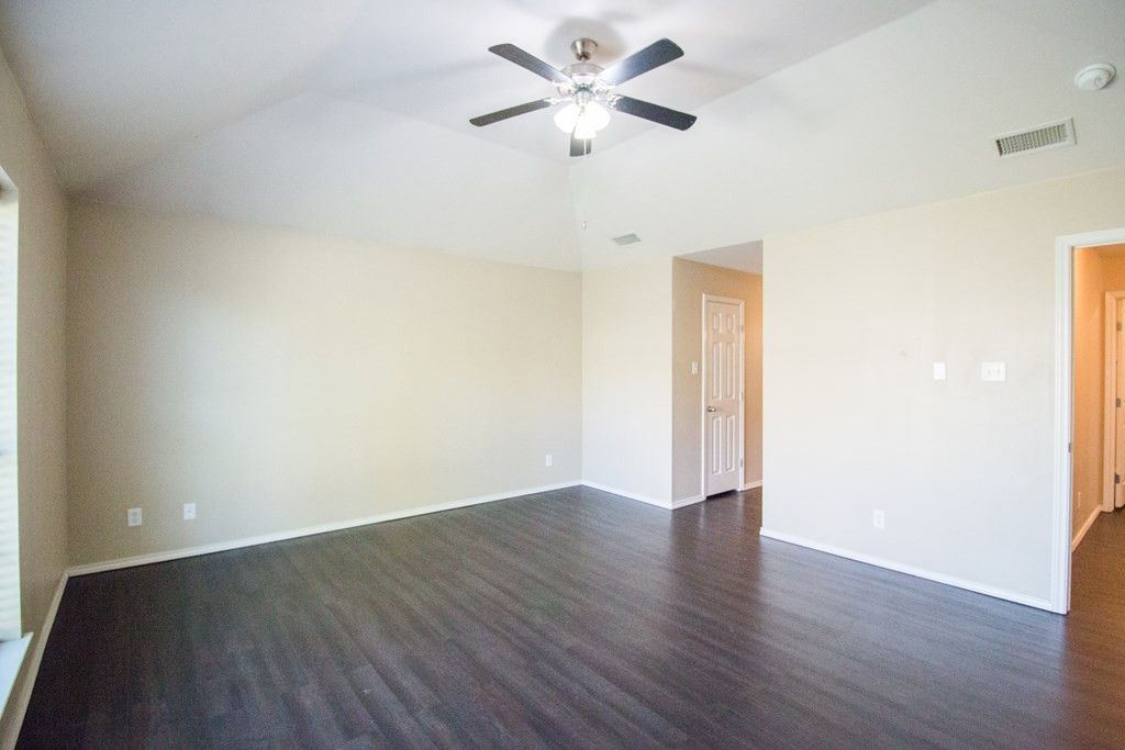 Image 11 of property listing at 3533 Toyah Street, San Angelo, TX 76904