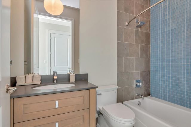 450 KNIGHTS RUN AVENUE 2102, Tampa, FL 33602