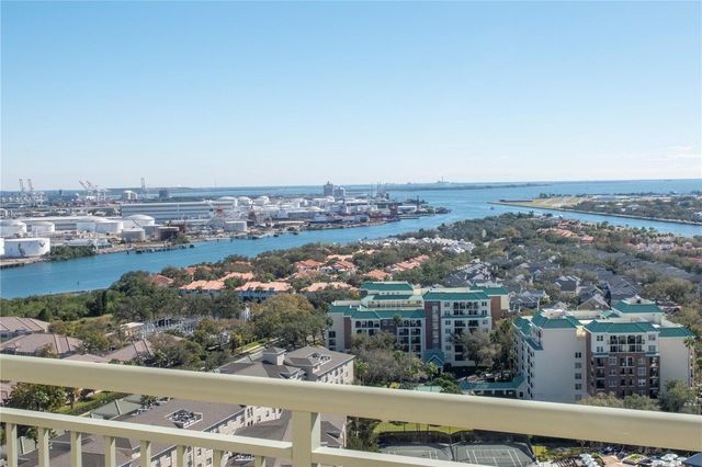 450 KNIGHTS RUN AVENUE 2102, Tampa, FL 33602