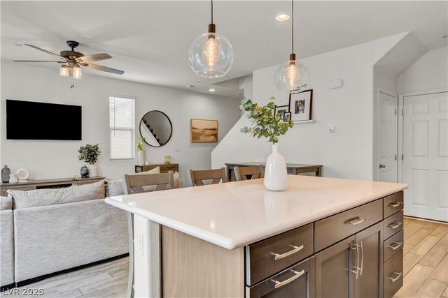 688 Bamboo Bend Place, Henderson, NV 89011