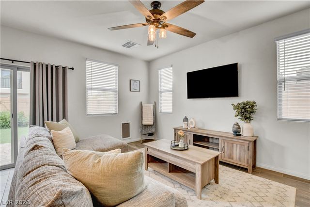 688 Bamboo Bend Place, Henderson, NV 89011