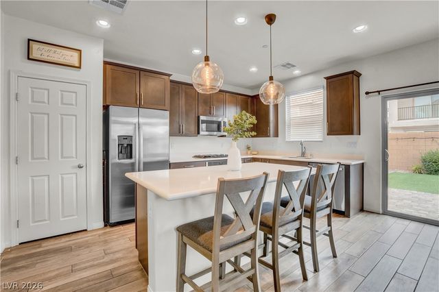 688 Bamboo Bend Place, Henderson, NV 89011