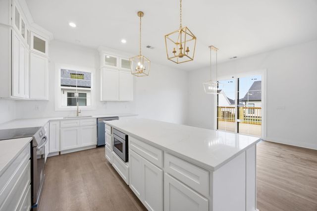129 Farmers Bluff, Nicholasville, KY 40356
