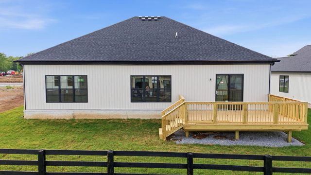 129 Farmers Bluff, Nicholasville, KY 40356