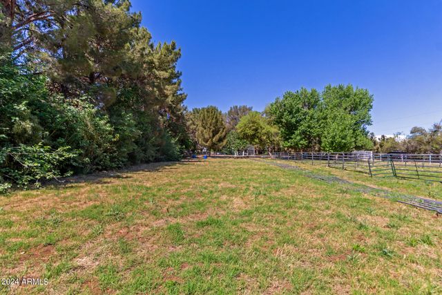 21410 S LINDSAY Road, Chandler, AZ 85286