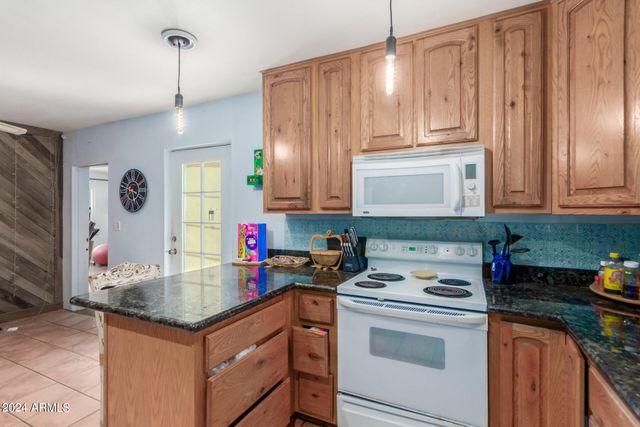 21410 S LINDSAY Road, Chandler, AZ 85286