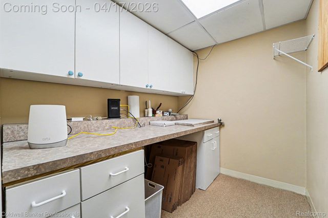 717 Sandstone Drive, Rochester Hills, MI 48309