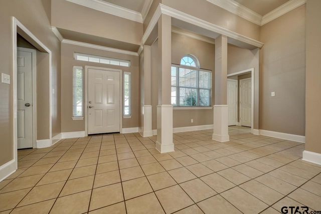812 Rugby Lane, Whitehouse, TX 75791