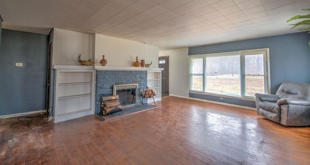 2800 E 73rd Avenue, Merrillville, IN 46410