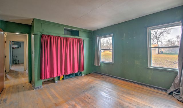 2800 E 73rd Avenue, Merrillville, IN 46410