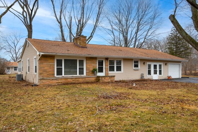 2800 E 73rd Avenue, Merrillville, IN 46410